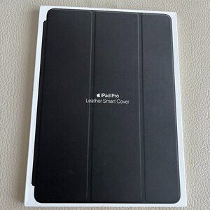Apple Leather Smart Cover for iPad Pro 10.5", iPad 7th & 8th, Air 3rd